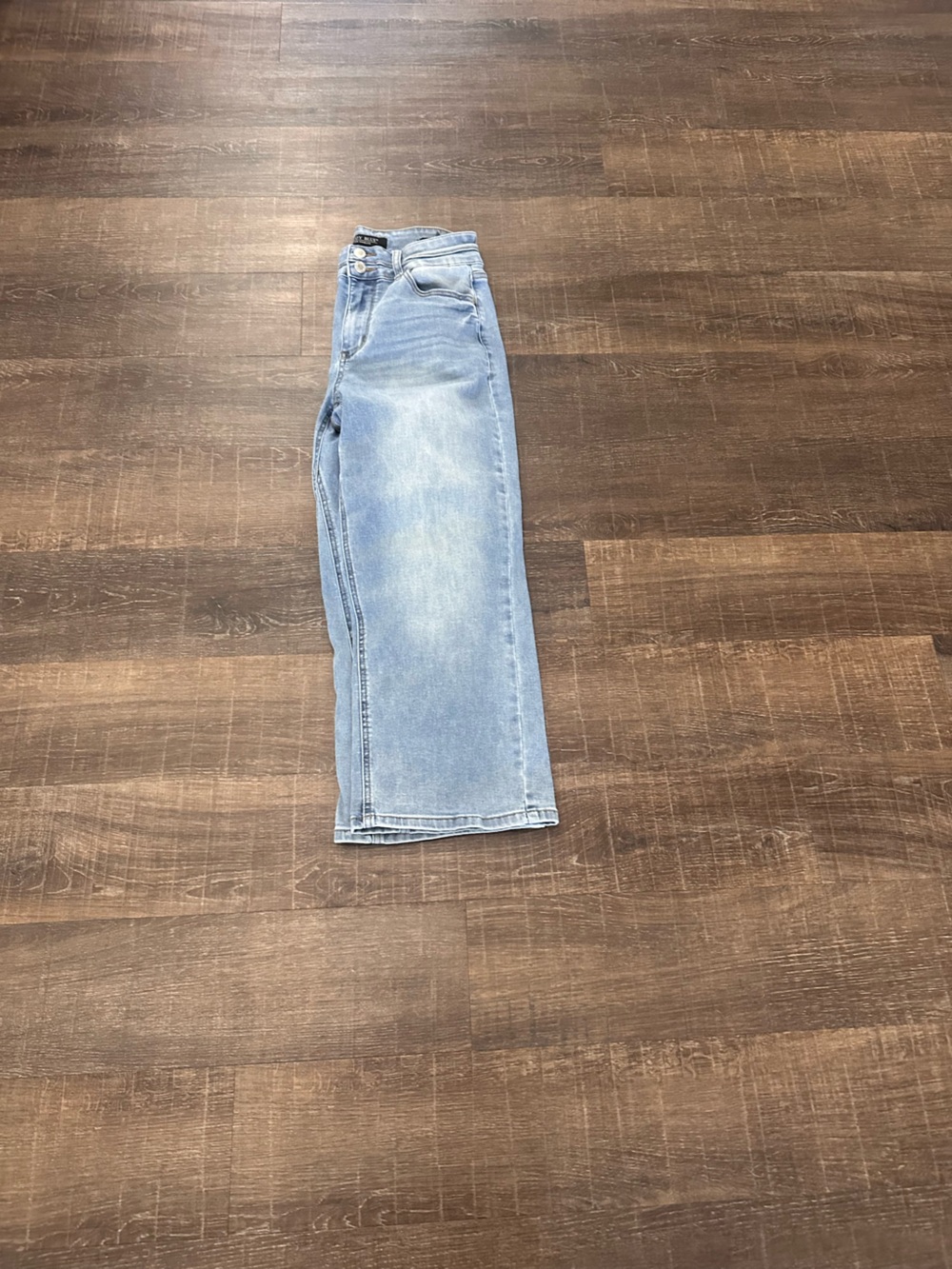 Judy Blue Wide Cropped Light Blue Denim Wash Jeans Size 7 - Picture 3 of 8